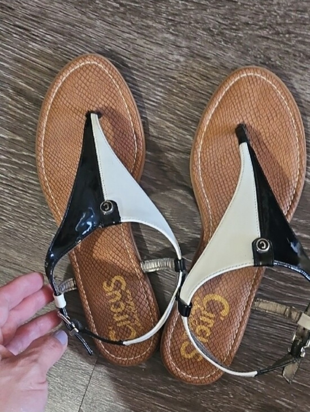 Circus by Sam Edelman Black and White Patent T-Strap Sandals